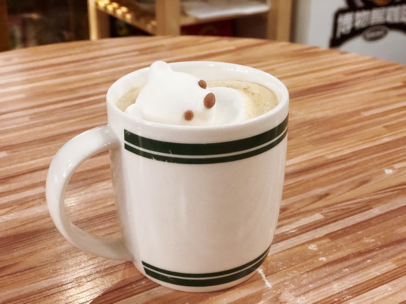 Museum Coffee 50年代博物館咖啡 台北信義區巷弄中的復古懷舊主題咖啡館 適合拍照打卡的特色餐廳 - 第25張圖 Museum Coffee 幸福狗狗咖啡