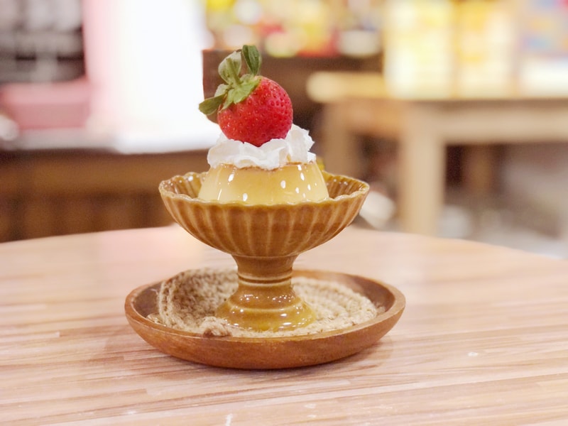 Museum Coffee 50年代博物館咖啡 台北信義區巷弄中的復古懷舊主題咖啡館 適合拍照打卡的特色餐廳 - 第21張圖 Museum Coffee手工草莓布丁