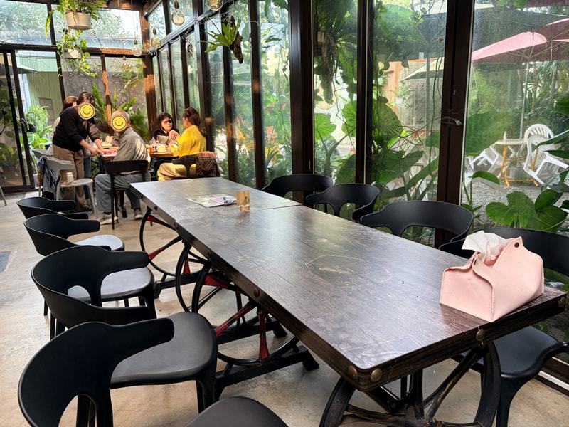 新北瑞芳四腳亭秘境咖啡廳|瑞格咖啡河岸店:不限時、平價甜點與療癒下午茶 - 第15張圖 瑞格咖啡館四腳亭河岸店